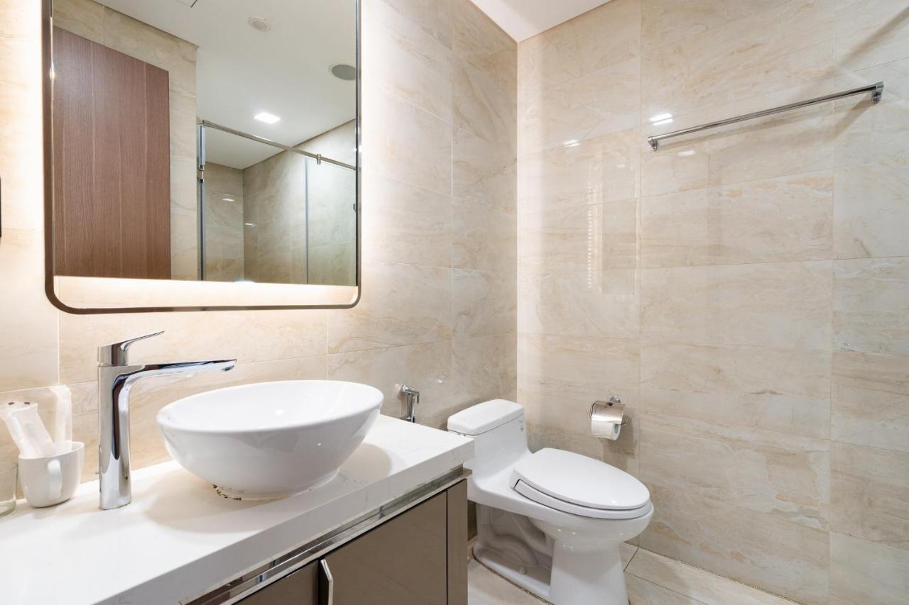 Landmark 81 - Luxury Condotel Ho Chi Minh City Exterior photo